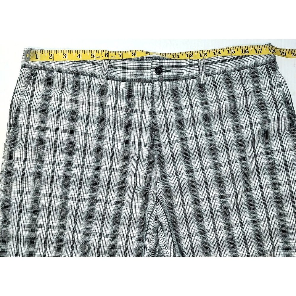 PGA Tour Men's Shorts Black White Plaid Golf Side Pocket 36 - Picture 2 of 3